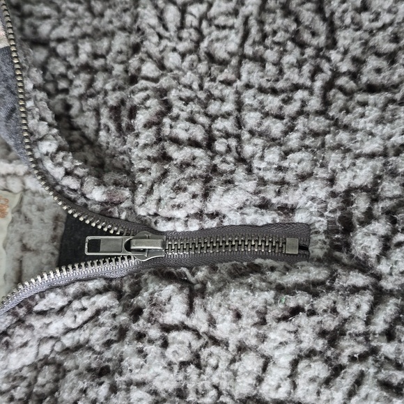 Altar'd State Charcoal Sherpa zipup Pullover Sz. S - Picture 3 of 5